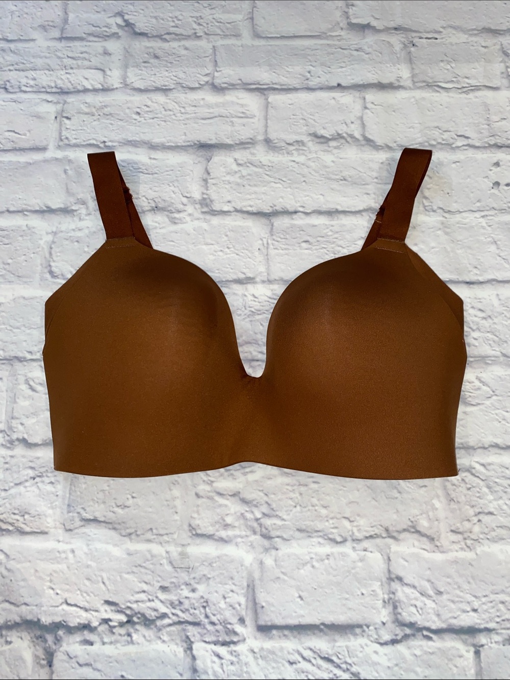 Le Mystere Smooth Molded T-Shirt Bra in Brown Size 34E - Picture 1 of 11